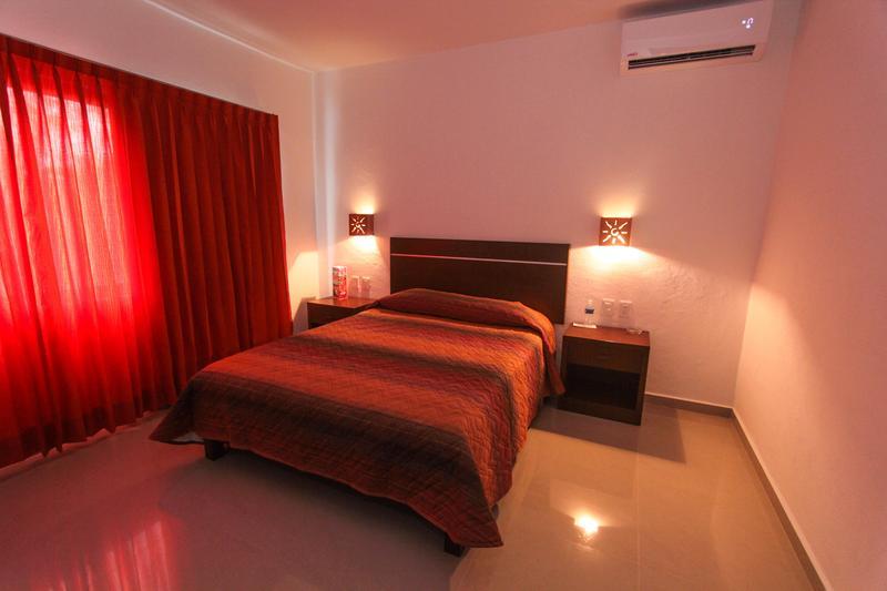 Hotel Los Girasoles Cancun Exterior photo