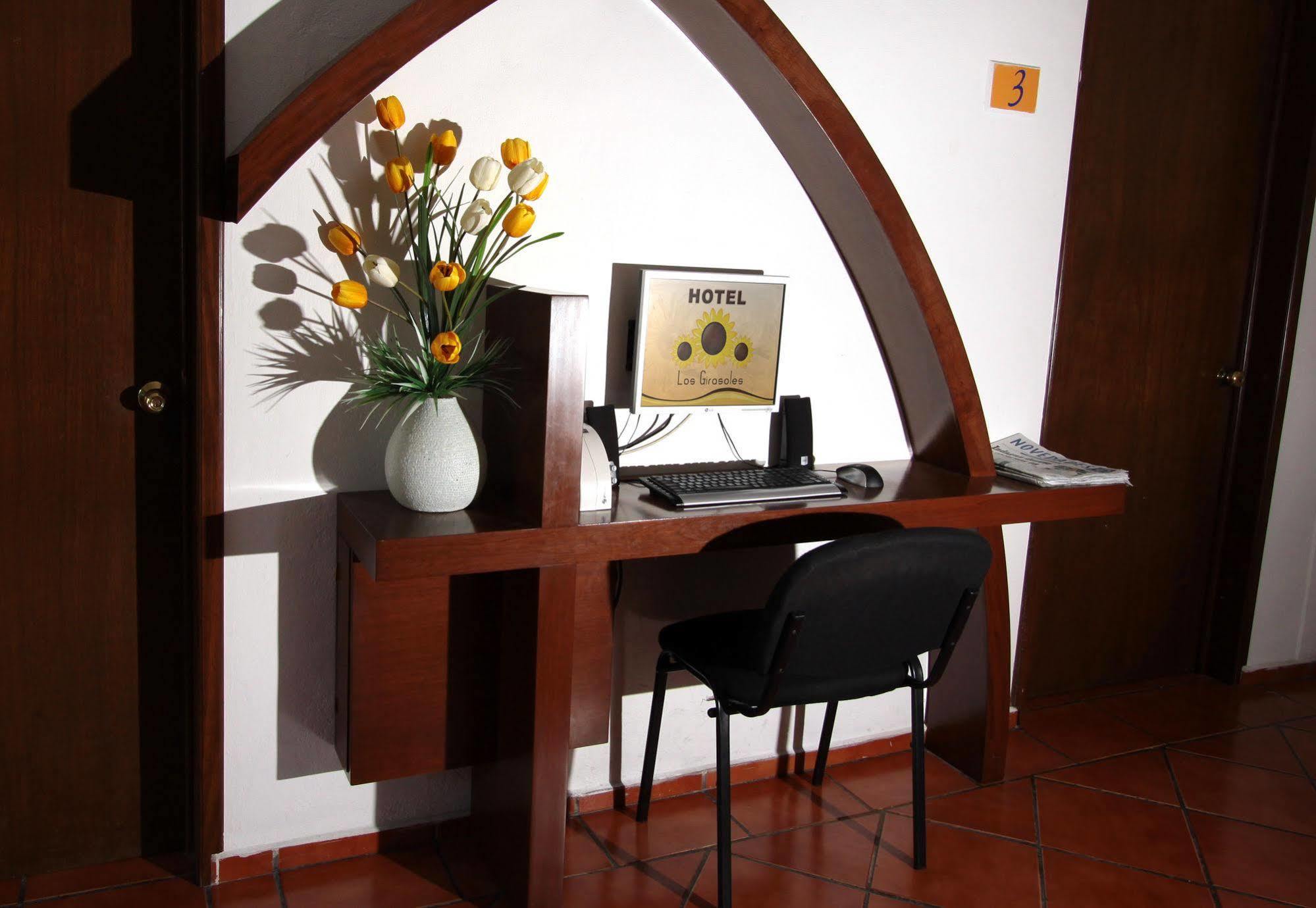 Hotel Los Girasoles Cancun Exterior photo